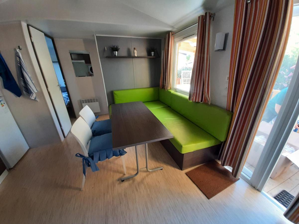 Mobile Home Entierement Equipe La Roque-d'Antheron Zewnętrze zdjęcie
