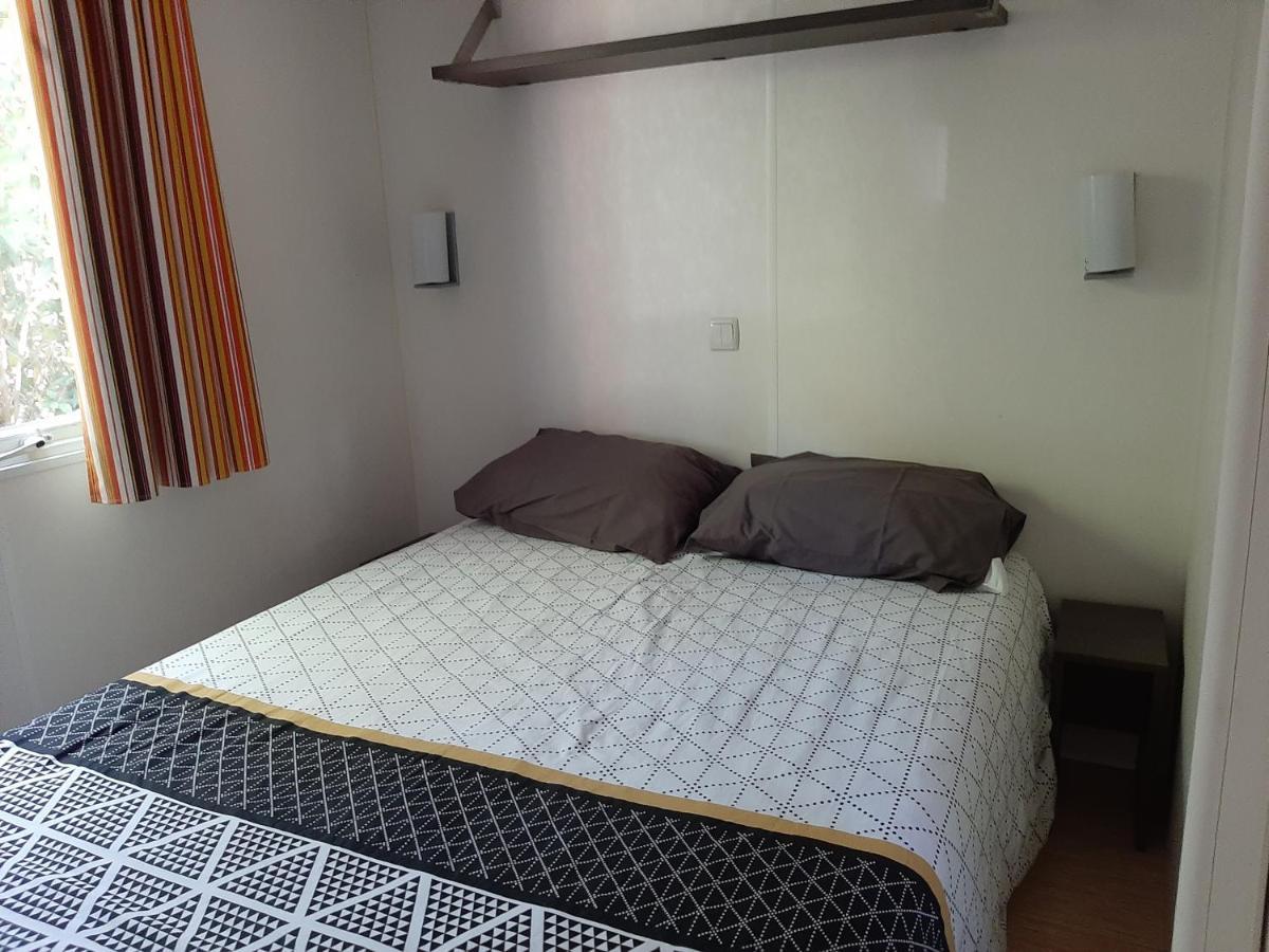 Mobile Home Entierement Equipe La Roque-d'Antheron Zewnętrze zdjęcie